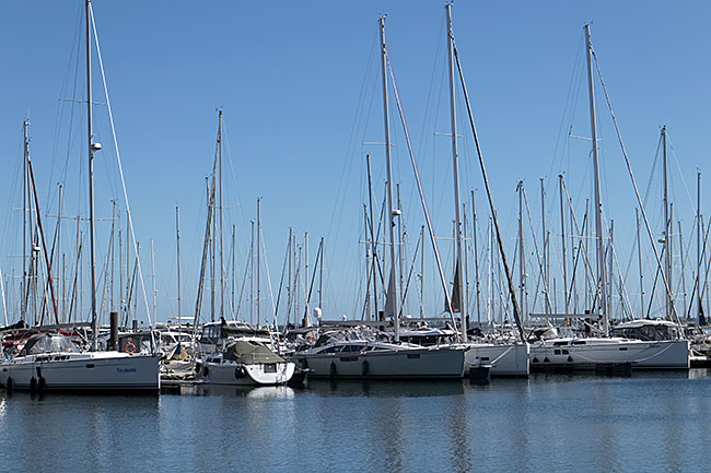 Ostseebad Boltenhagen - Segelboote im Hafen Tarnewitz