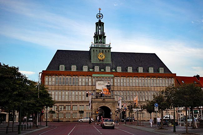 Emden in East Frisia - Emden Town Hall on Ratsdelft