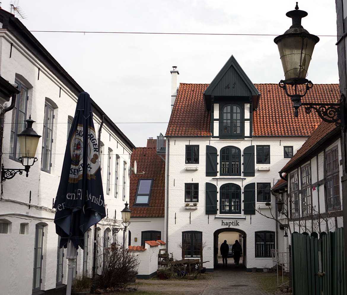 Historischer Kaufmannshof in Flensburg - Bremen Travel Guide - Bremen sehenswert
