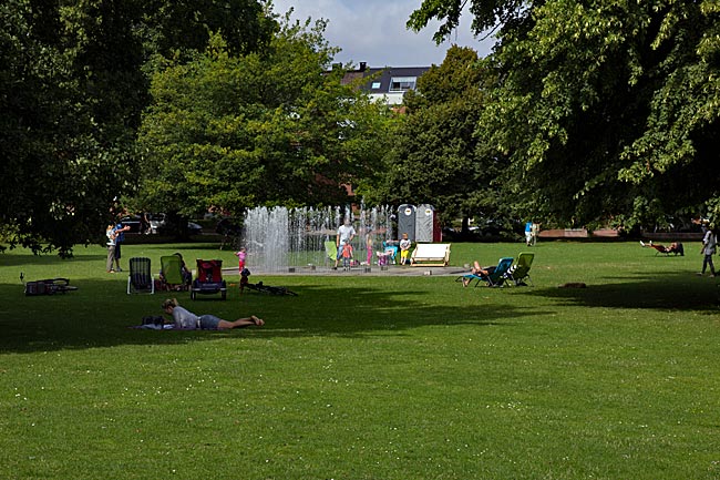 Kiel - Relaxation in Hiroshimapark