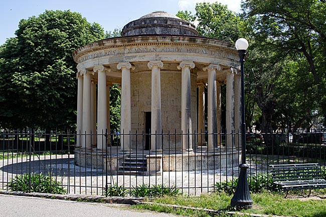 Corfu in Greece - Rotunda on the Esplanade in Kerkyra