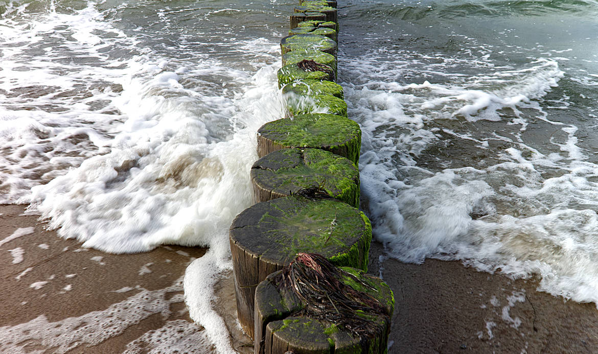 Hanseatic city of Rostock Travel Guide - Warnemünde - distant places