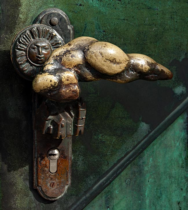 Rostock - The door handle of Hausbaumhaus