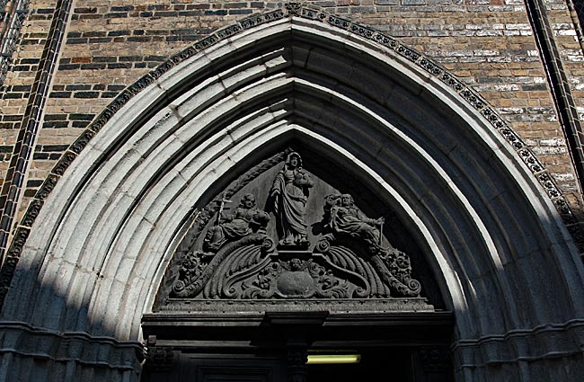 Rostock - St. Mary's Church - Entrance at the southern transept