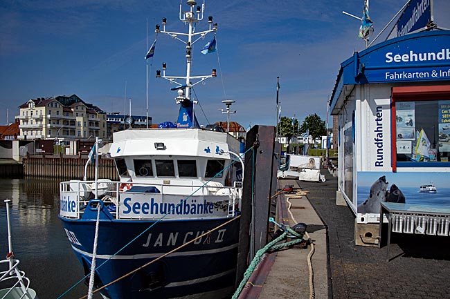 Cuxhaven - Jan Cux II, Fahrten zu den Seehundbänken
