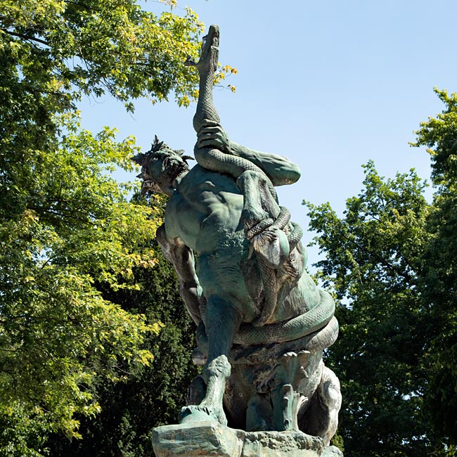 Centaurenbrunnen im Leipnizplatzpark in der Neustadt - Bremen sehenswert