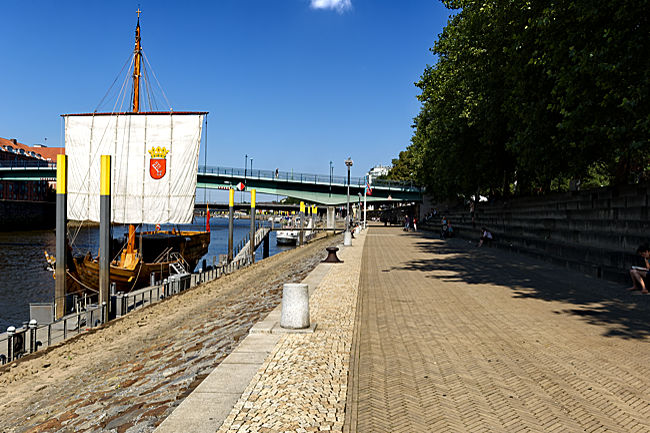 Die Schlachte mit der Kogge - Bremen sehenswert
