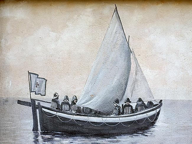 Wall painting by Hobrlant (May 2013), located opposite the Sea Rescue information point in Warnemünde