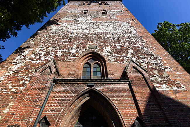 Stade - Westturm der St. Wilhade-Kirche aus dem 13. Jahrhundert