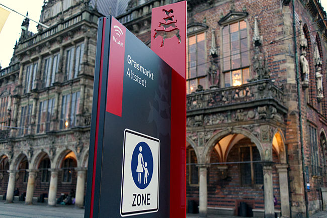 Info-Stelen für Besucherinnen und Besucher der Hansestadt Bremen