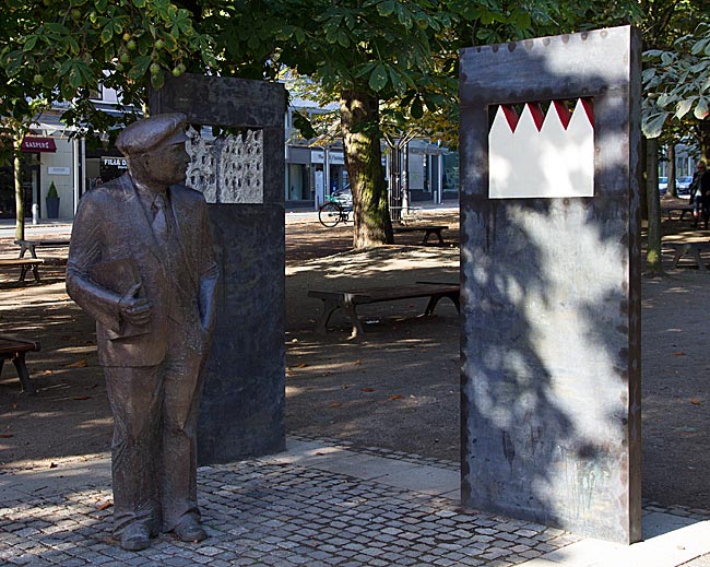 Wilhelm-Kaisen-Denkmal am Herdentor - Bremen sehenswert